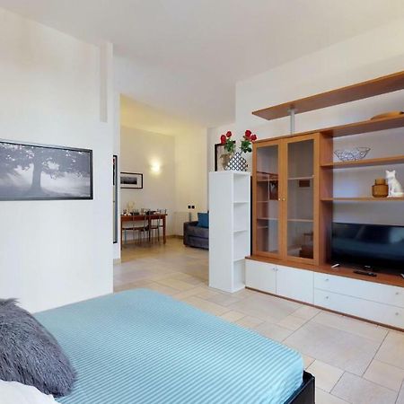 Apartment With Private Garden Near San Siro Stadium Milan Luaran gambar